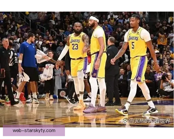 湖人逆袭掘金末节大崩盘实现逆转