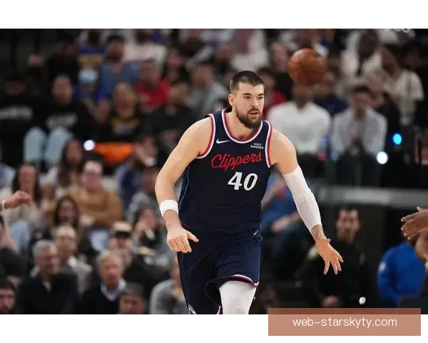 快船步行者送祖巴茨联哈利伯顿